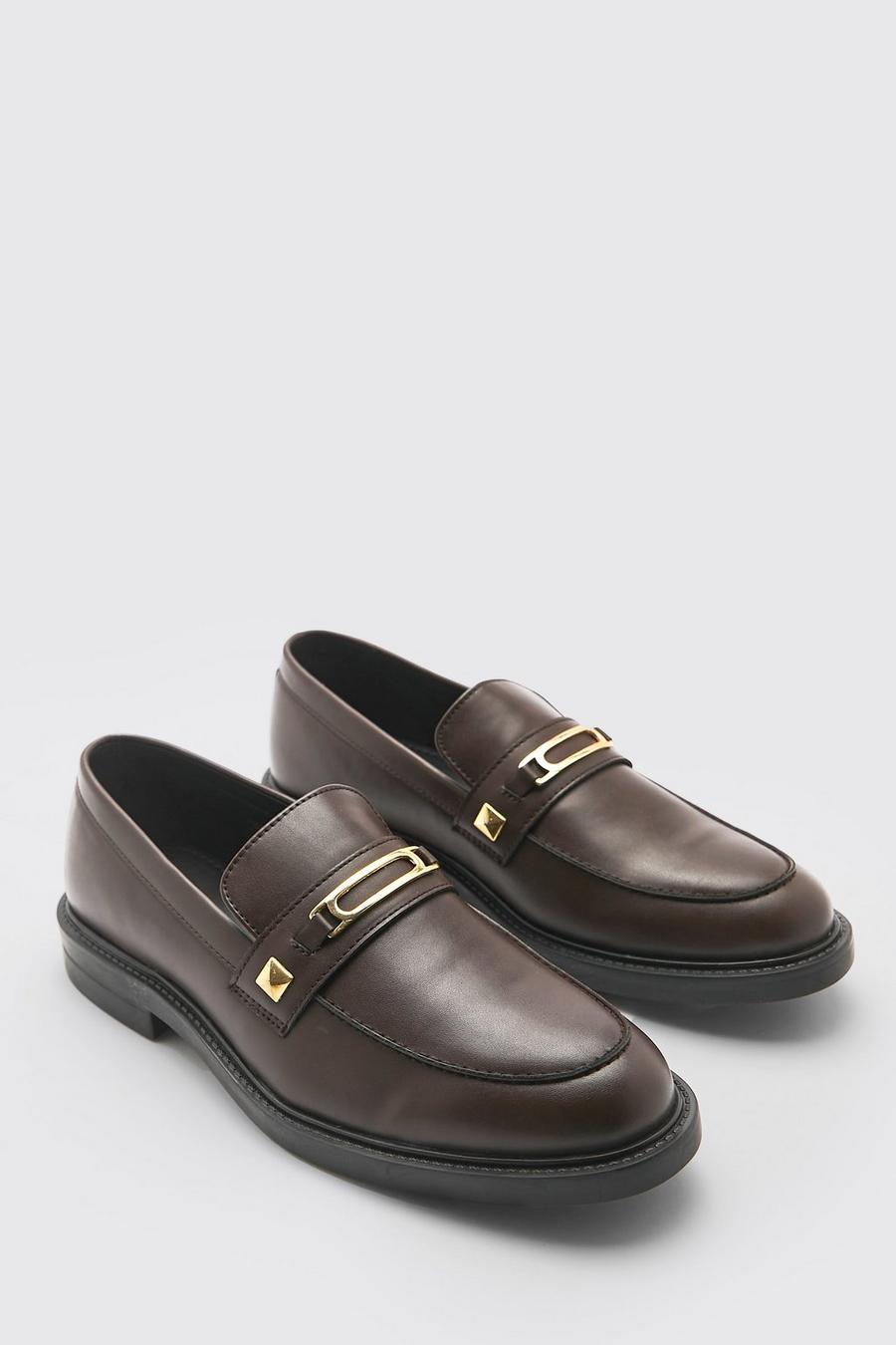 Zapatos castellanos con detalle metálico, Chocolate marrón