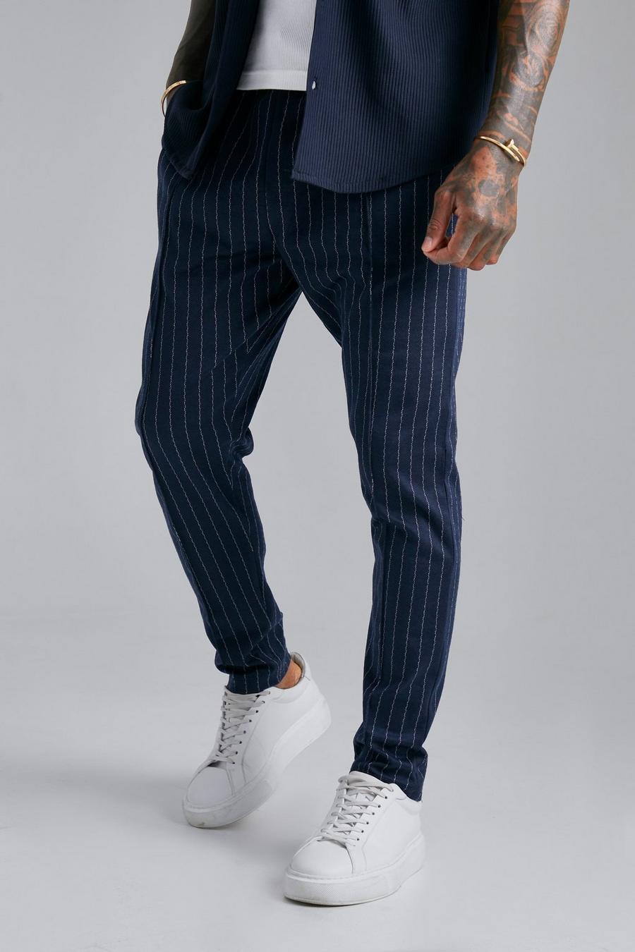 Pantalón deportivo pitillo de jacquard con rayas fina y alforza, Navy azul marino