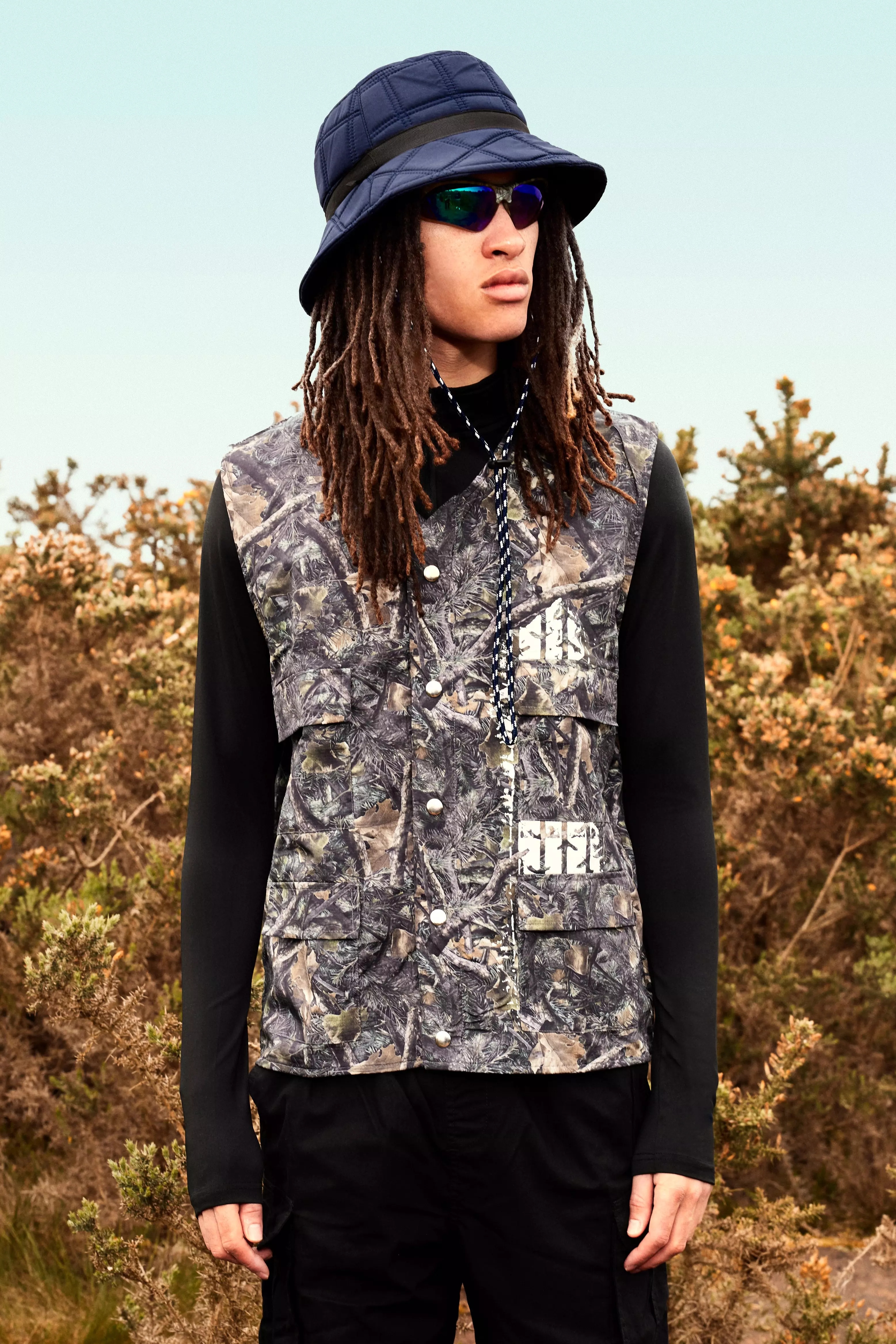 Camo Multi Pocket Ripstop Utility Vest alternative image