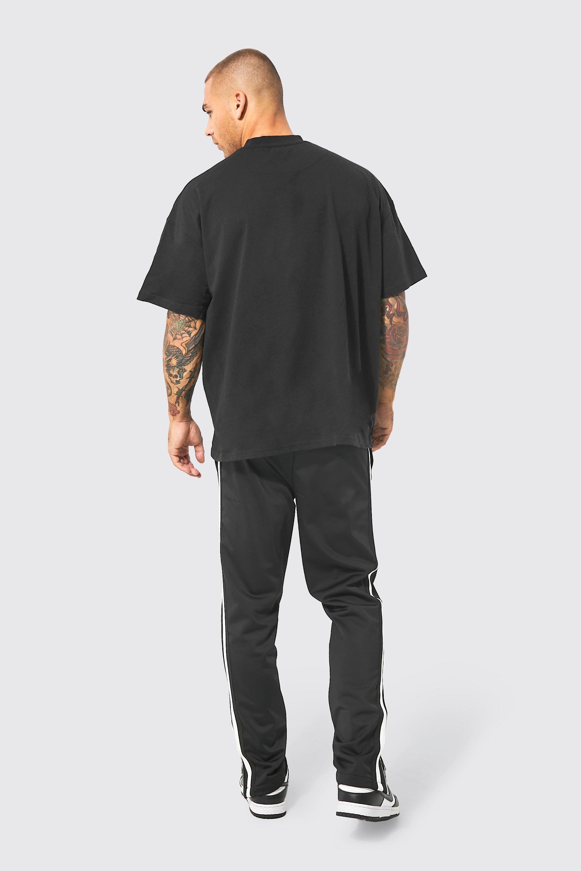 Oversized Extended Neck Front Graphic T-shirt | boohoo