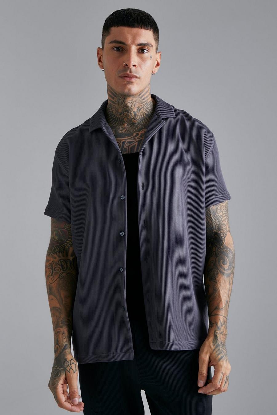 Dark grey Short Sleeve Oversized Pleated Shirt image number 1