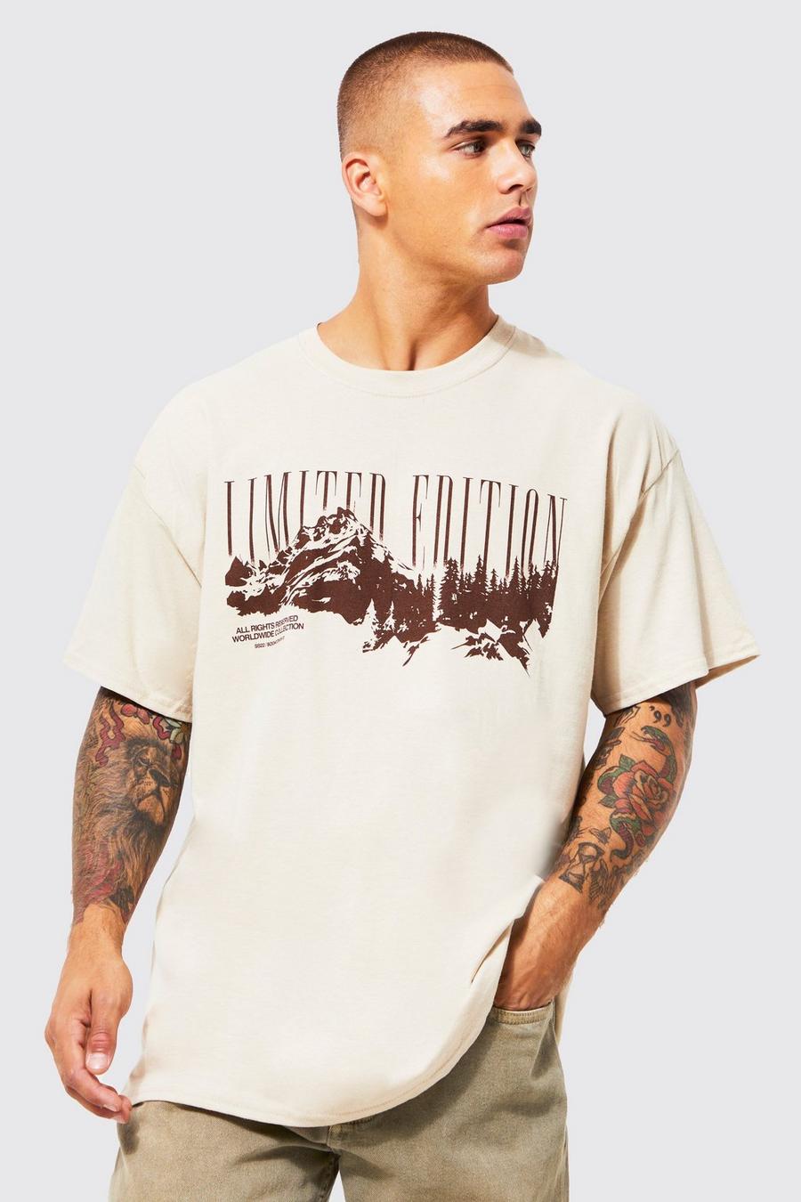 Camiseta oversize con estampado gráfico de montaña, Sand beige