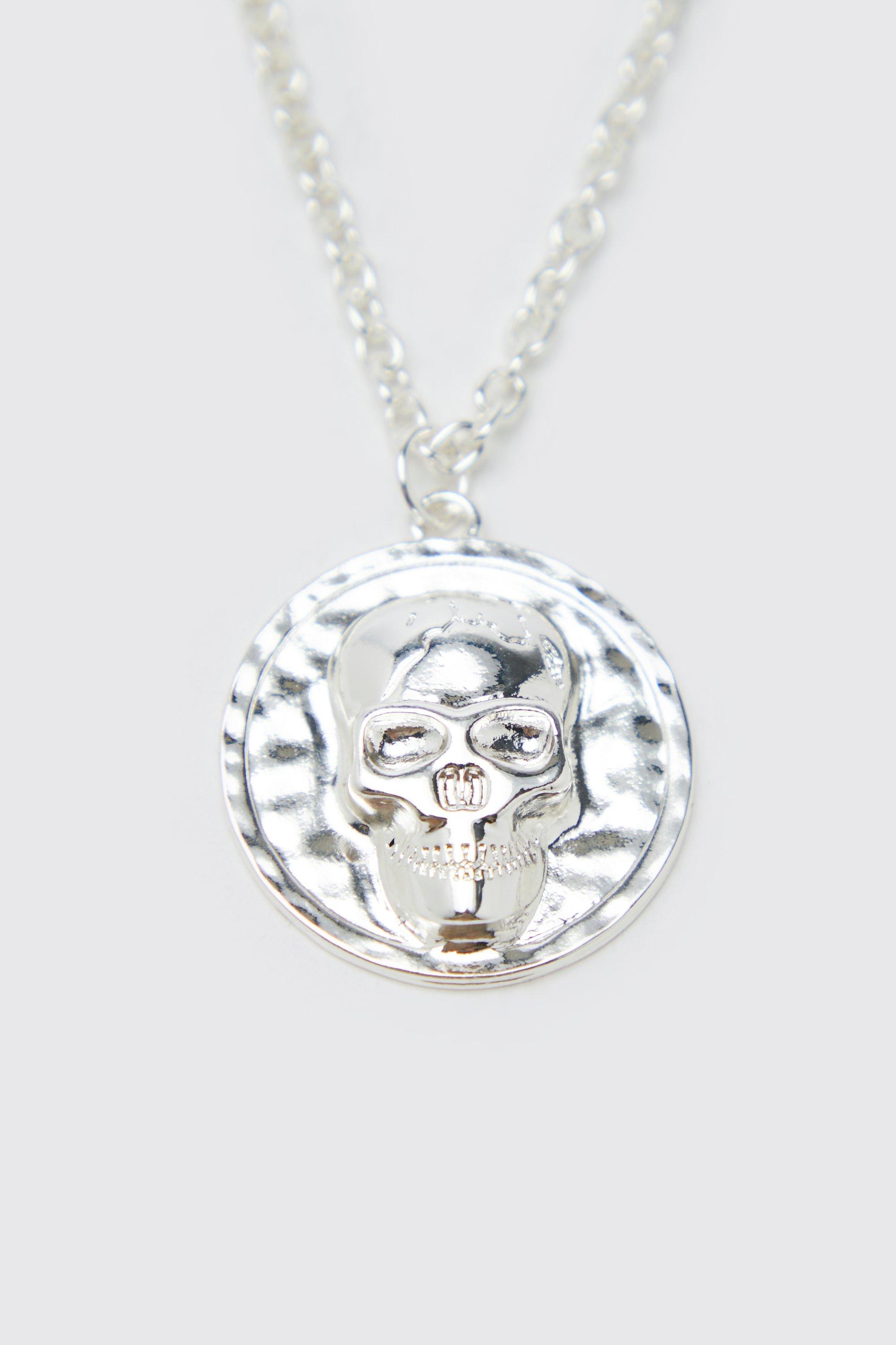 Boohoo Skull Pendant Chain Necklace in Silver White Womens Necklaces Boohoo Necklaces 