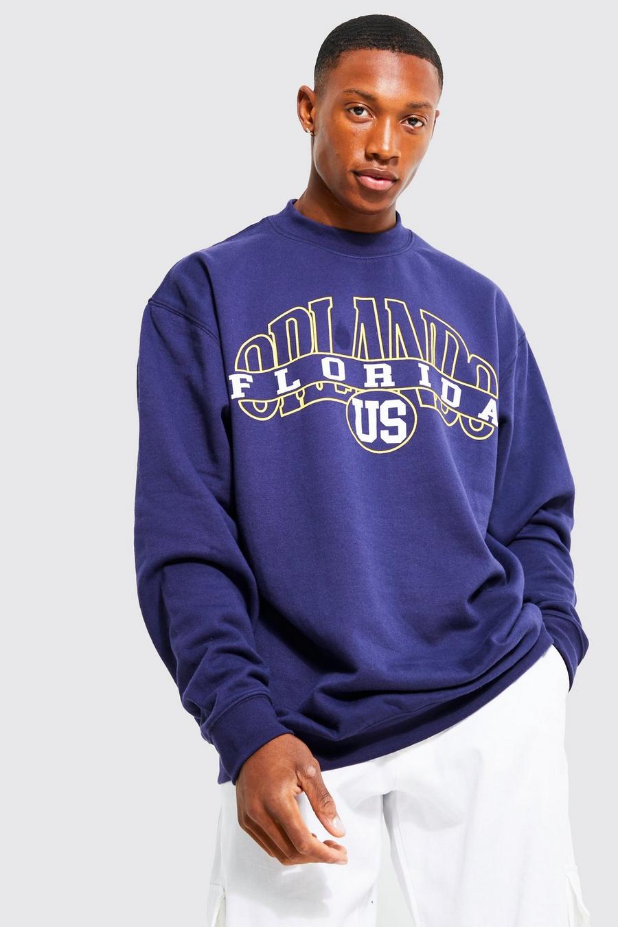 Navy blu oltremare Oversized Extended Neck Graphic Sweatshirt image number 1