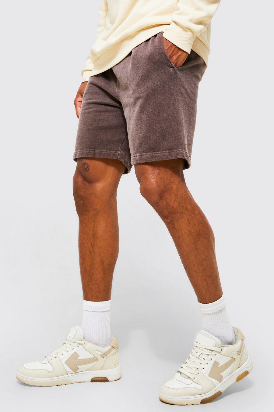 Pantalón corto sobreteñido de largo medio, Chocolate marrone image number 1