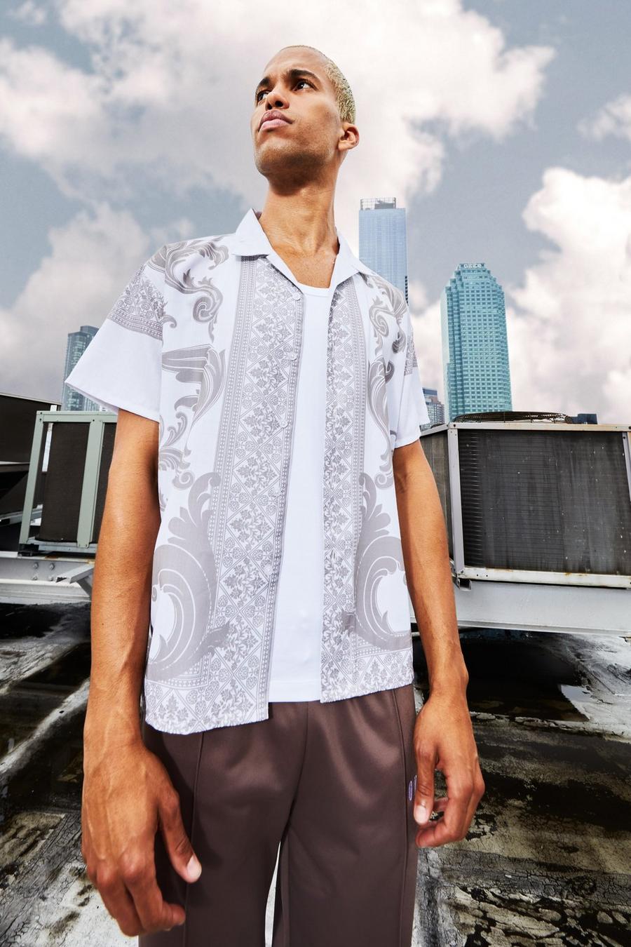 Camicia squadrata in tessuto fiammato in fantasia barocca con bordi, Ecru image number 1