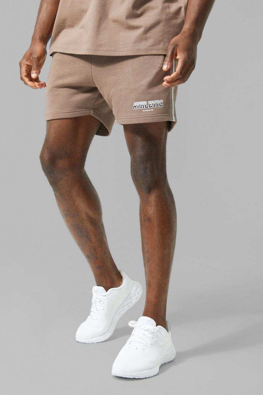 Chocolate marron Man Active Athletic Short Length Shorts