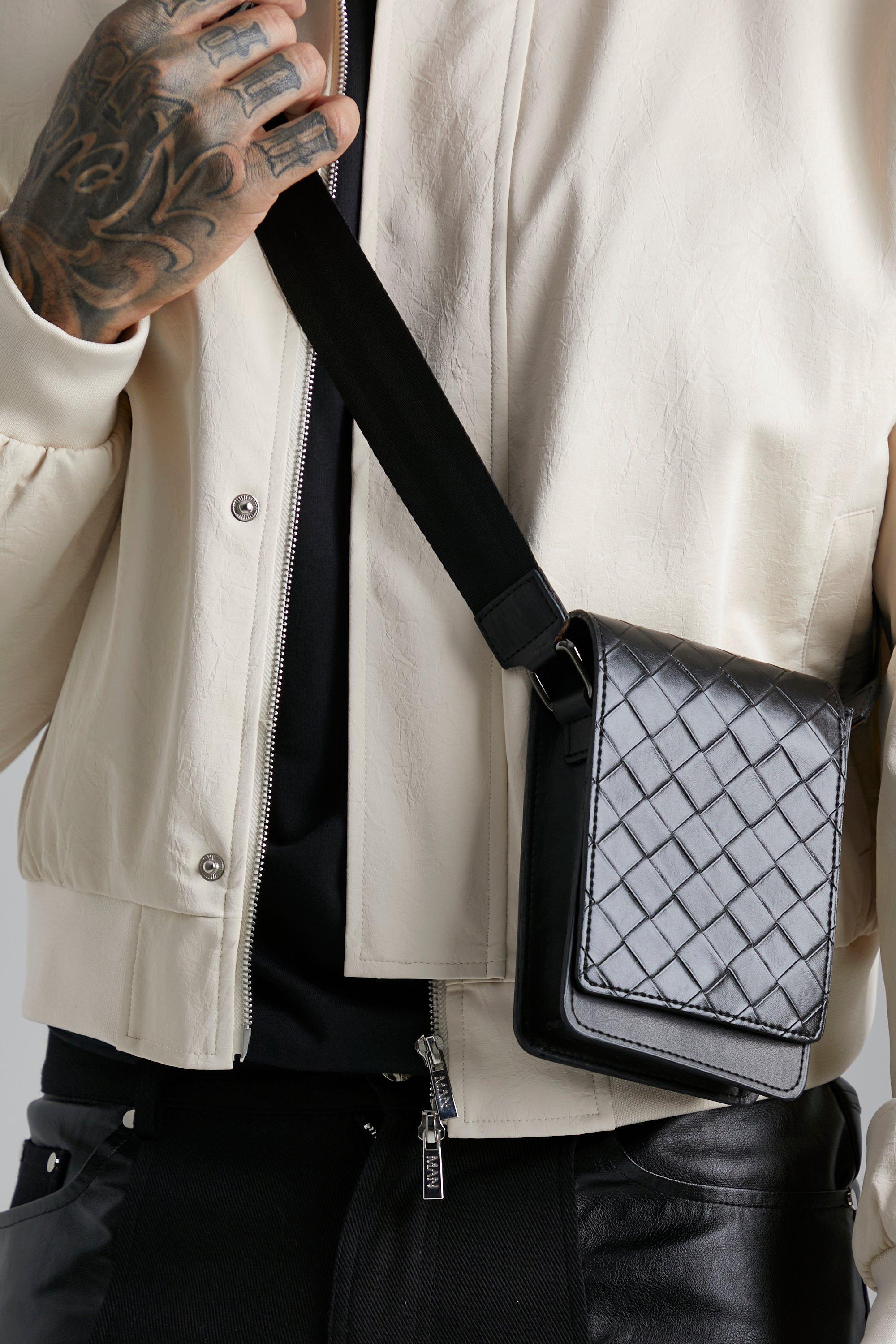 Men Quilted Detail Crossbody Bag