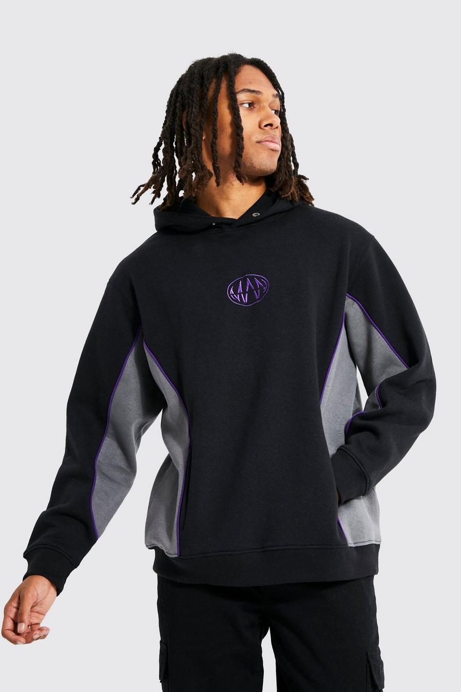 Black Oversized Graphic Hoodie With Piping image number 1