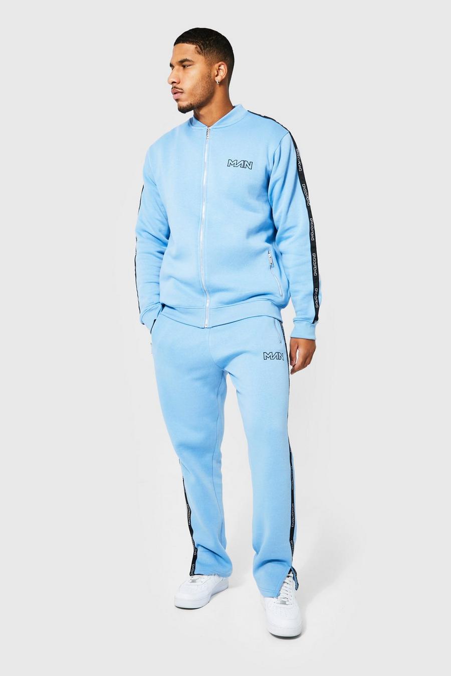 כחול בהיר חליפת טרנינג בומבר עם פס בצד וכיתוב Man, לגברים גבוהים image number 1