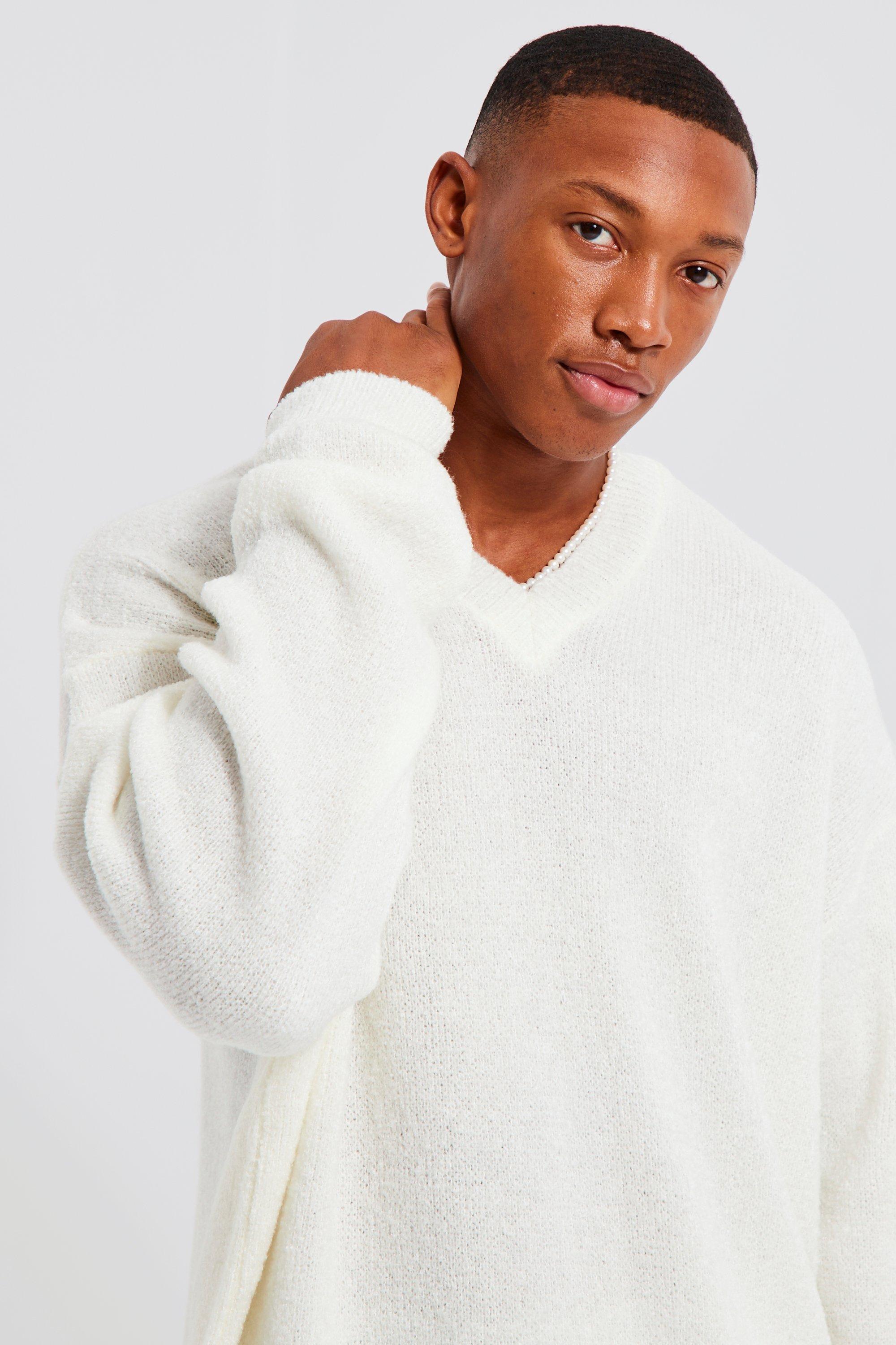 Oversize v neck clearance jumper