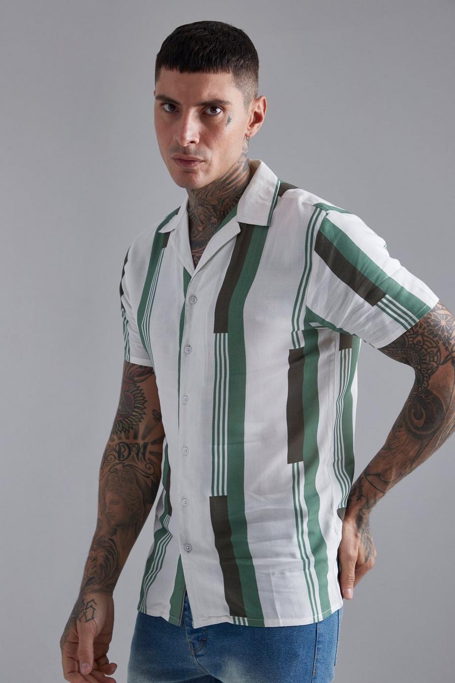 Olive grön Short Sleeve Viscose Stripe Shirt image number 1