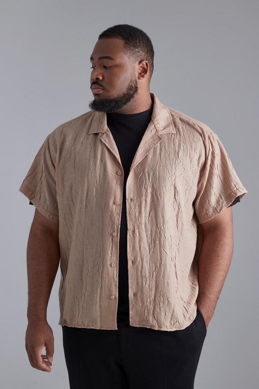 Mocha beige Plus Short Sleeve Boxy Revere Crinkle Shirt image number 1