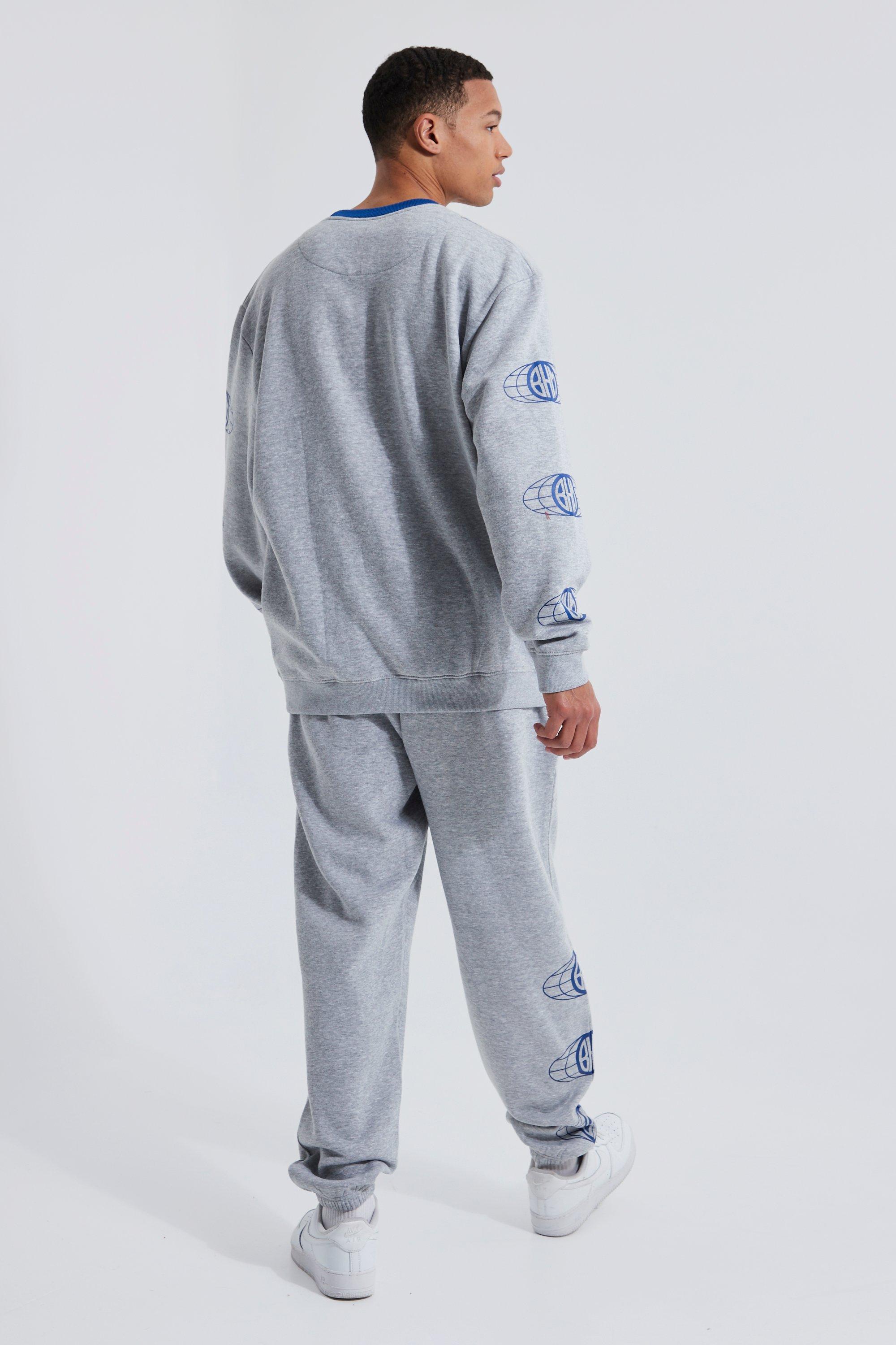 Grey baggy tracksuit bottoms hi-res stock photography and images - Alamy