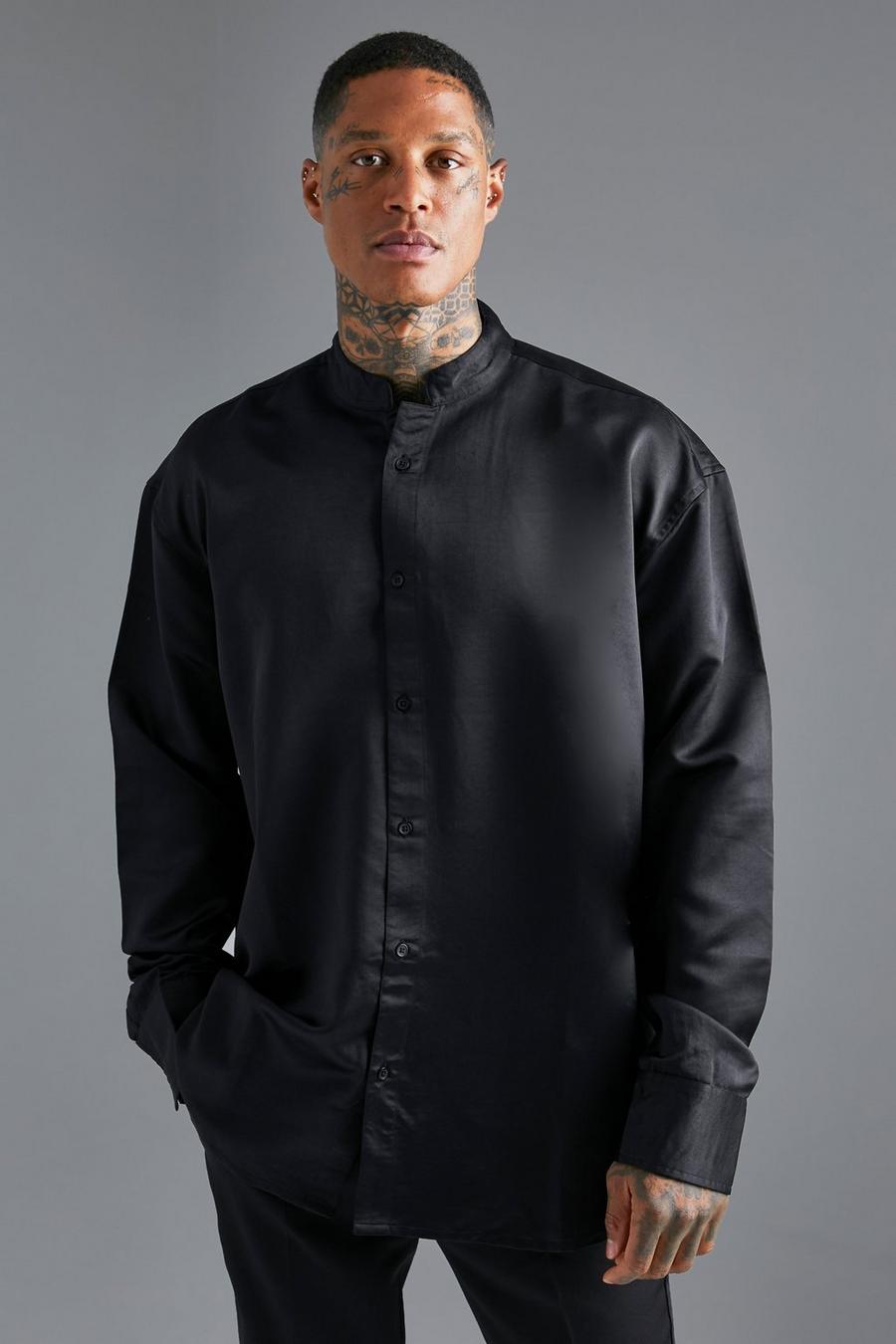 Camicia oversize a maniche lunghe in raso con colletto serafino, Black image number 1