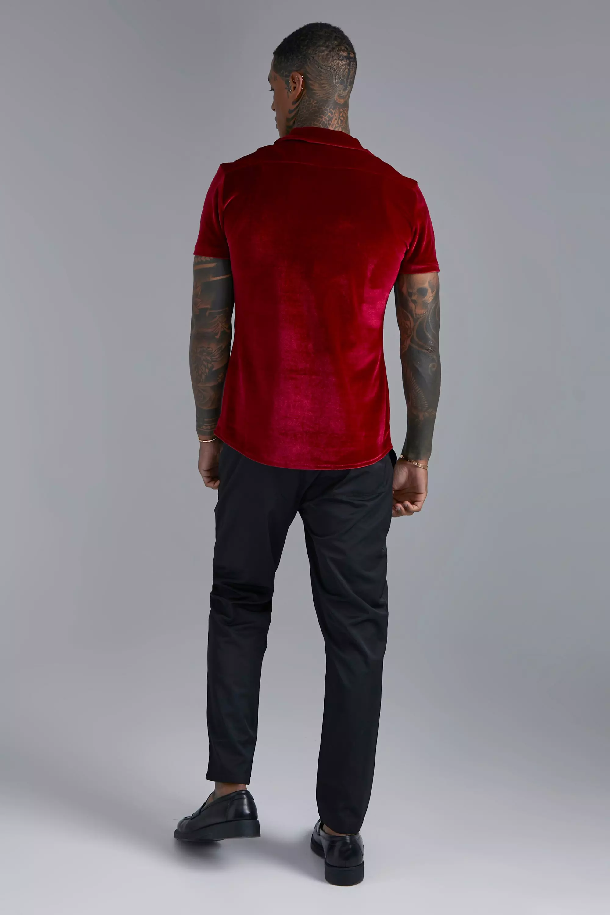 red velvet t shirt mens