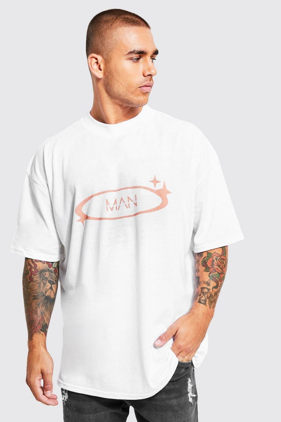 White blanc Oversized Extended Neck Graphic T-shirt image number 1