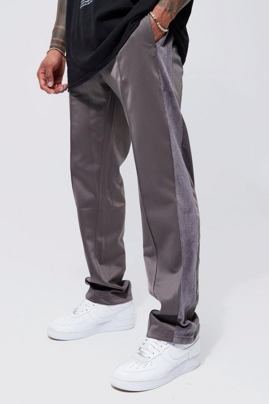 Dark grey Regular Fit Tricot Jogger With Velour Panel  image number 1