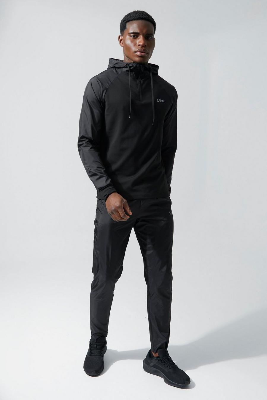 Black MAN Active Träningsoverall med hoodie och matta paneler image number 1