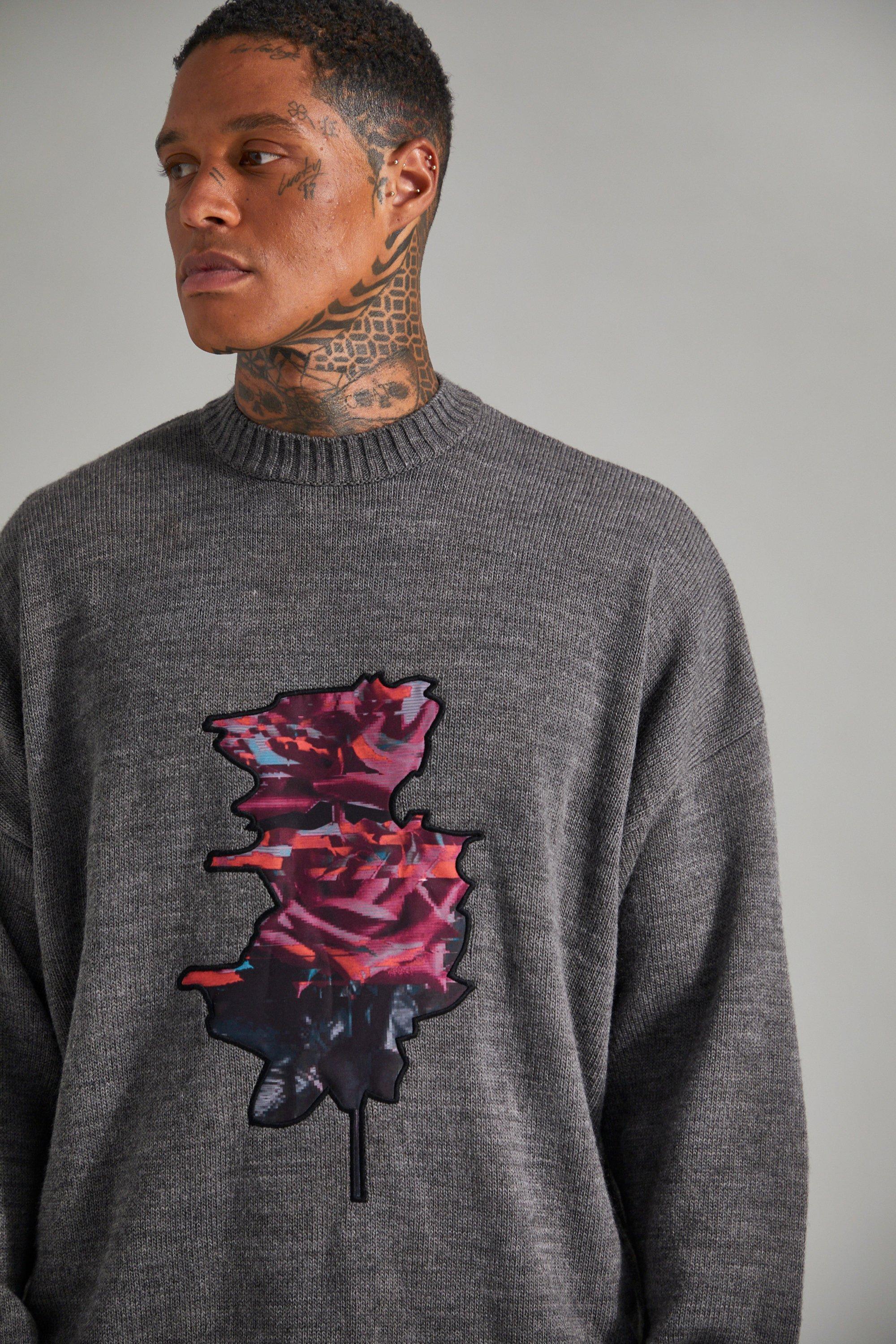 Black jumper shop with red roses