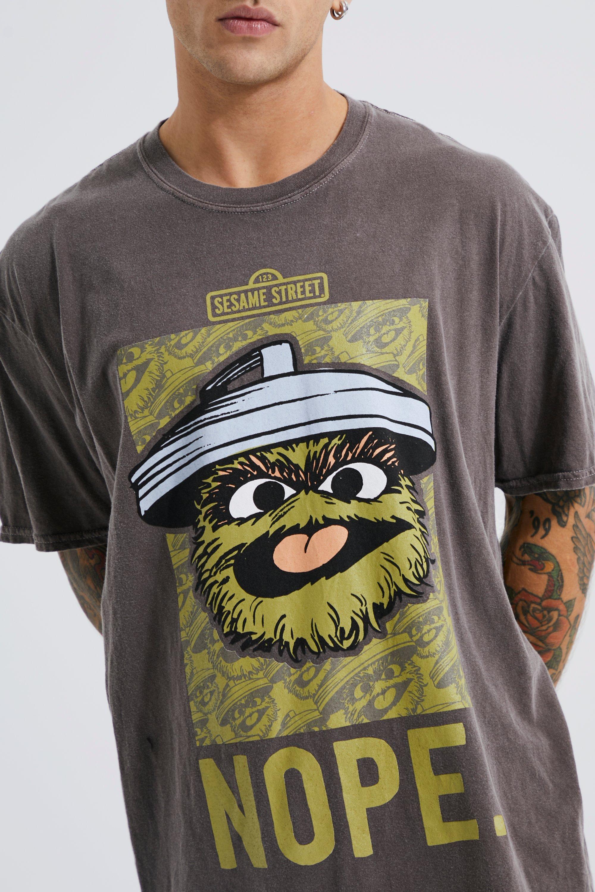 Donder overhemd ondergronds Oversized Gelicenseerd Sesamstraat T-Shirt | boohoo