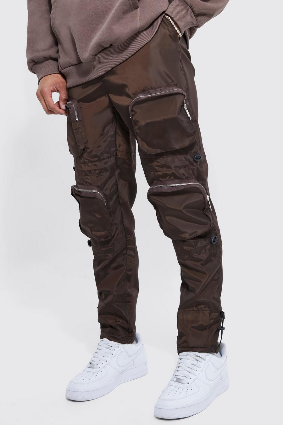 Pantalón estrecho con hebilla, multibolsillos cargo y cintura elástica, Chocolate