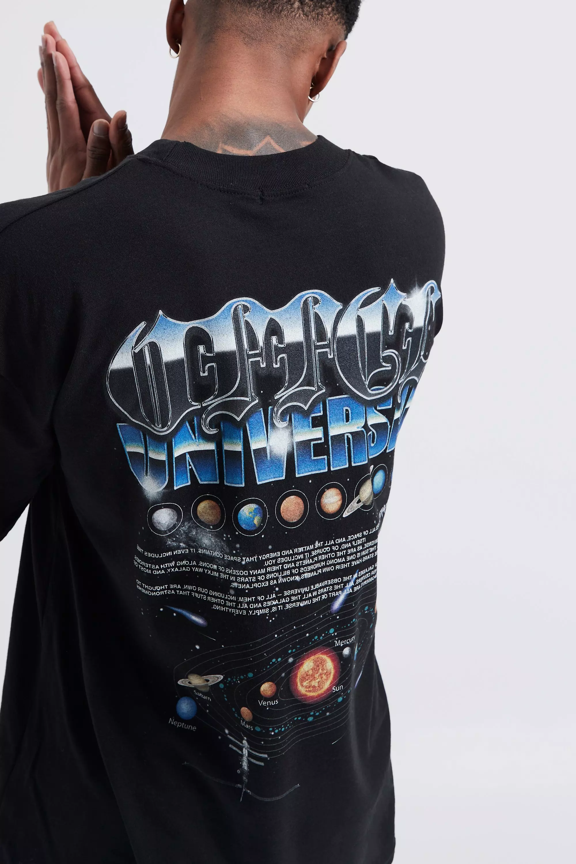 【Paragraph】25SS★ No.32 WORLDWIDE T SHIRT Black what is T-shirt | The Kooples US