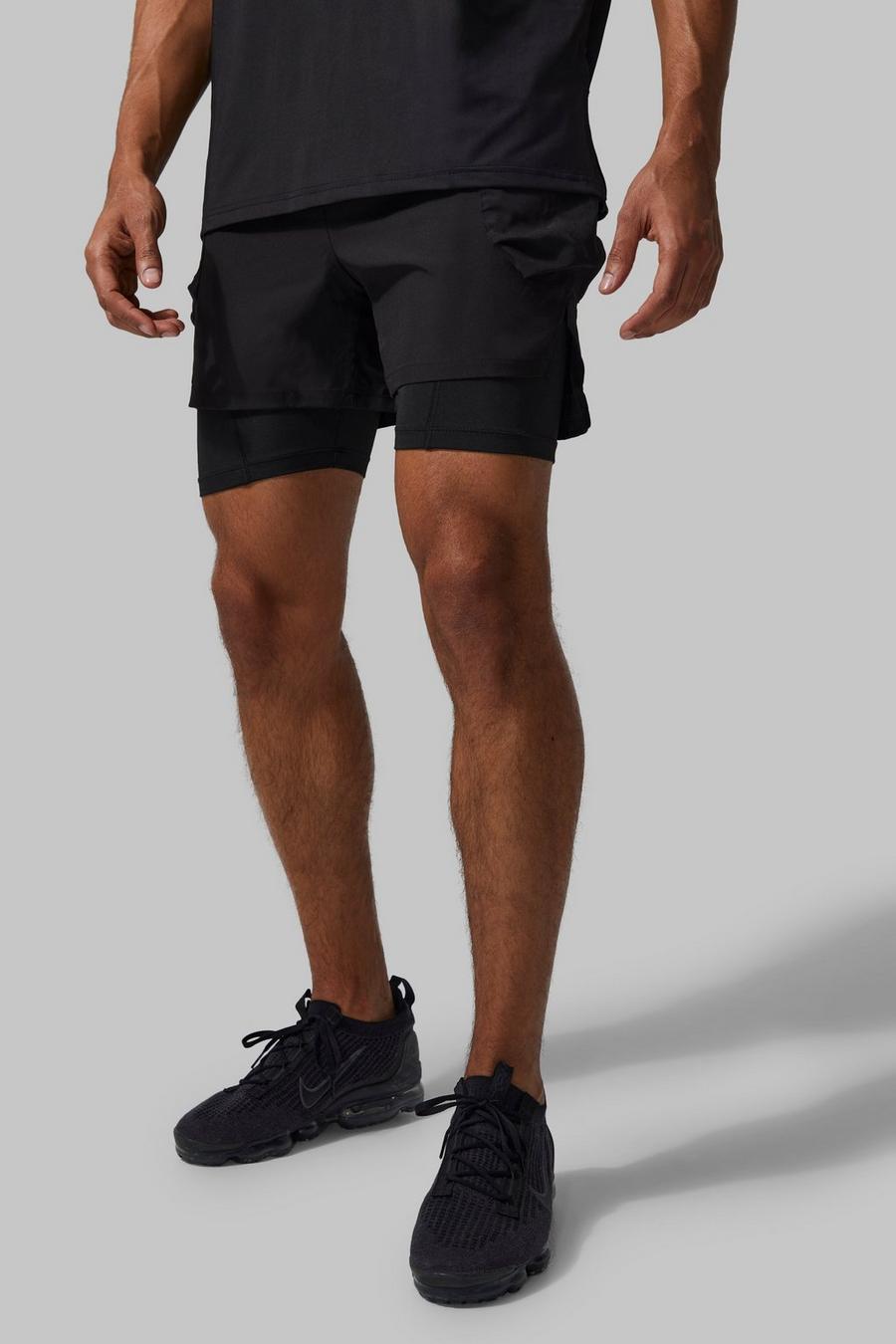Man Active 2-in-1 Stretch Nylon Cargo-Shorts, Black