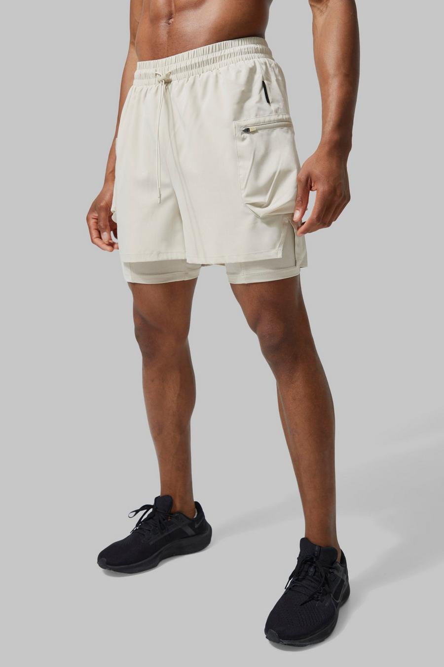Man Active 2-in-1 Stretch Nylon Cargo-Shorts, Beige image number 1
