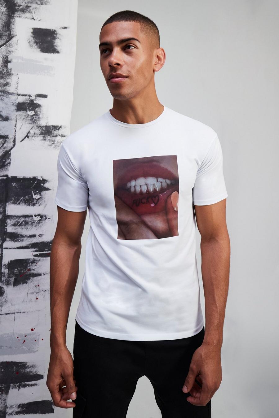 White Slim Fit Graphic T-shirt image number 1