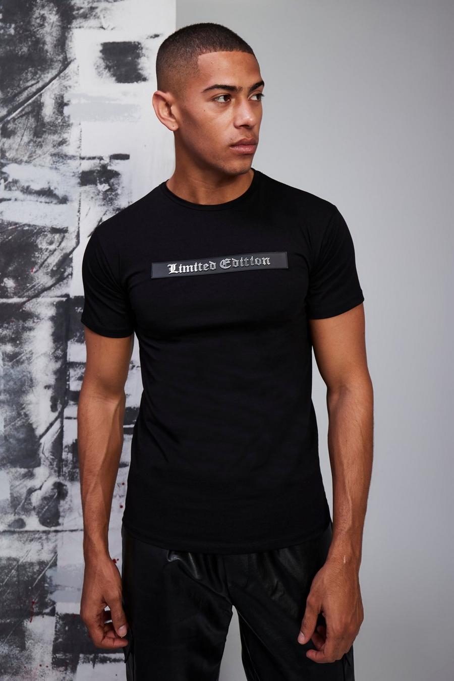 T-shirt cintré imprimé - Limited Edition, Black image number 1