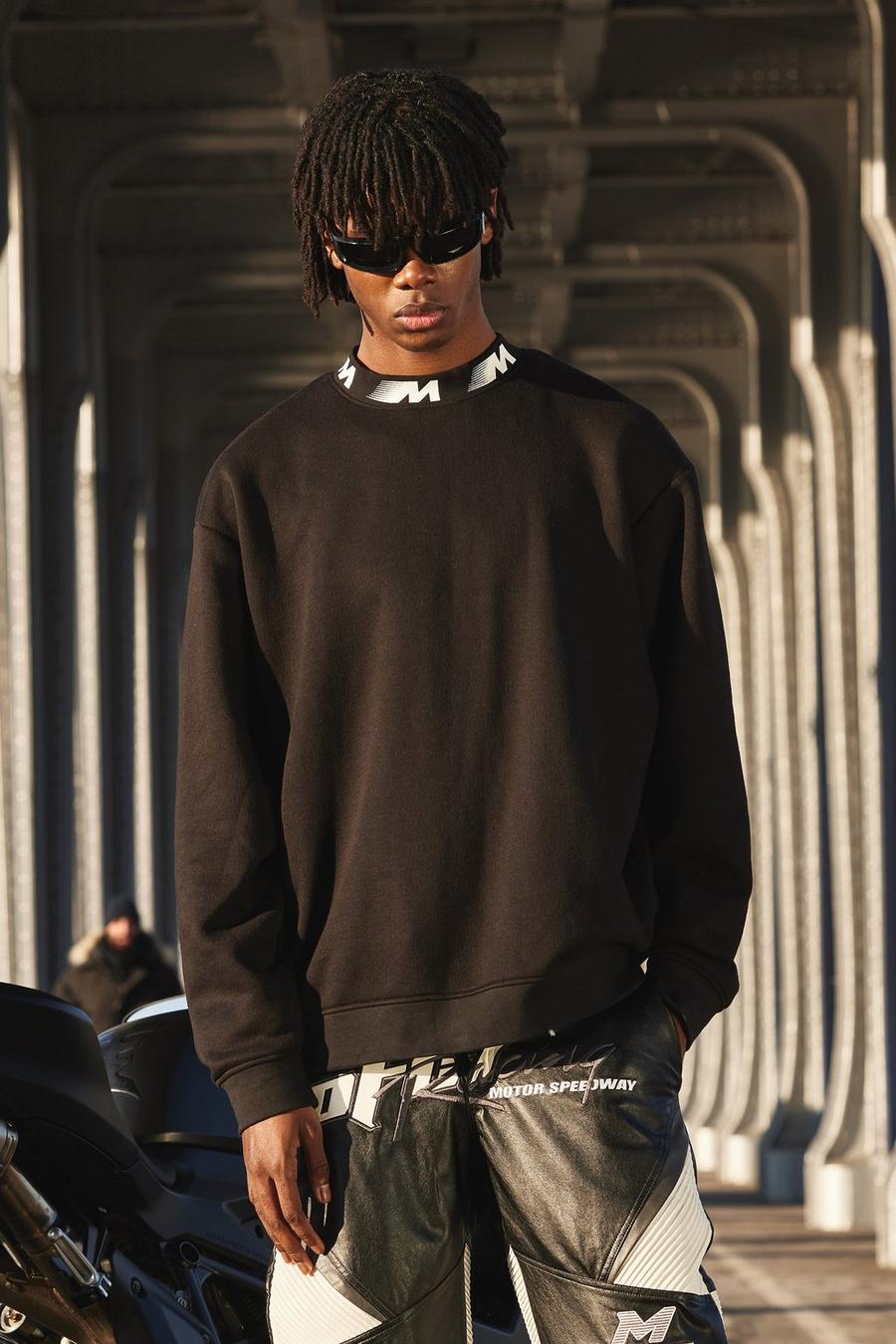 Black negro Oversized Branded Extended Neck Sweatshirt image number 1