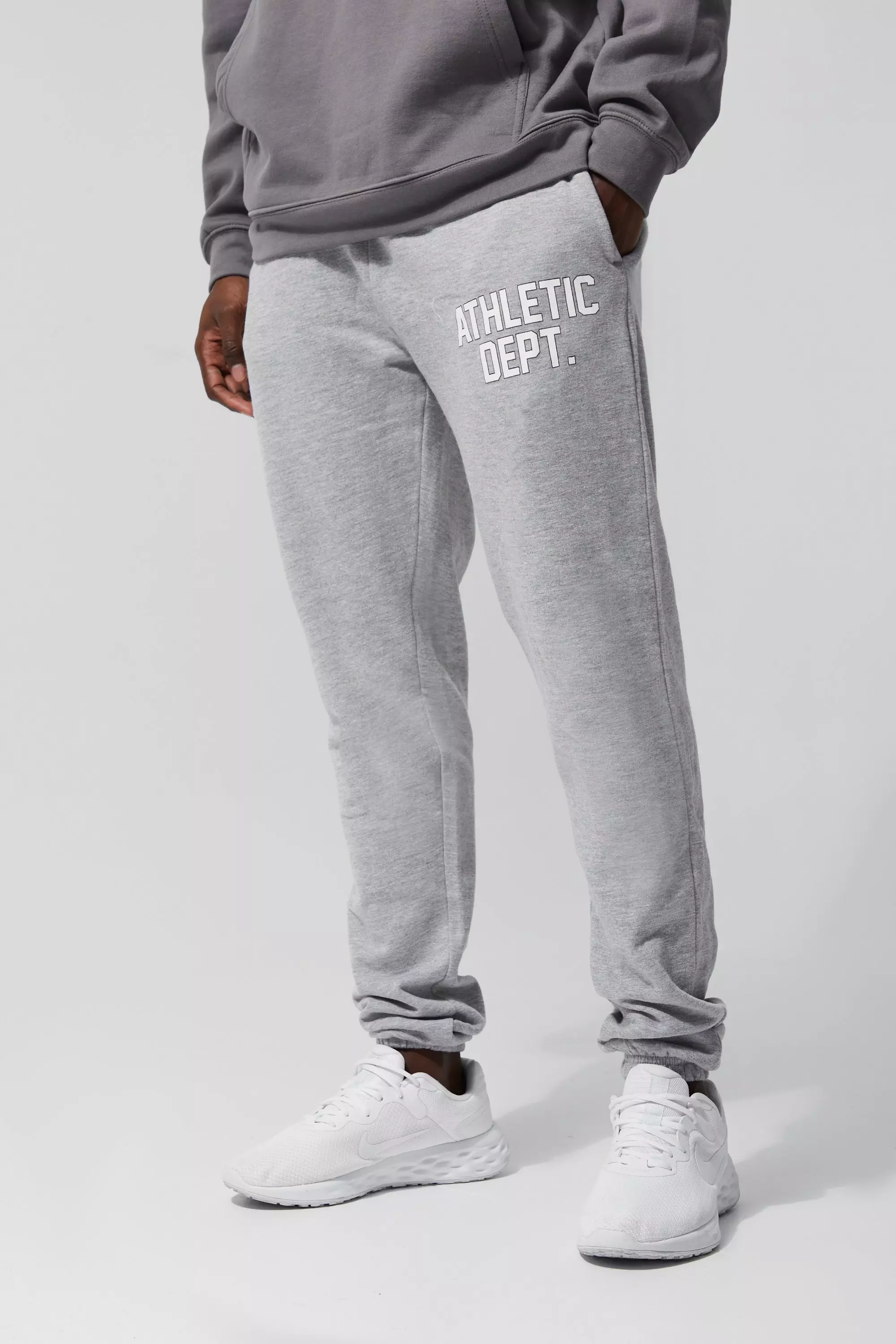 Nike sweatpants for online tall guys