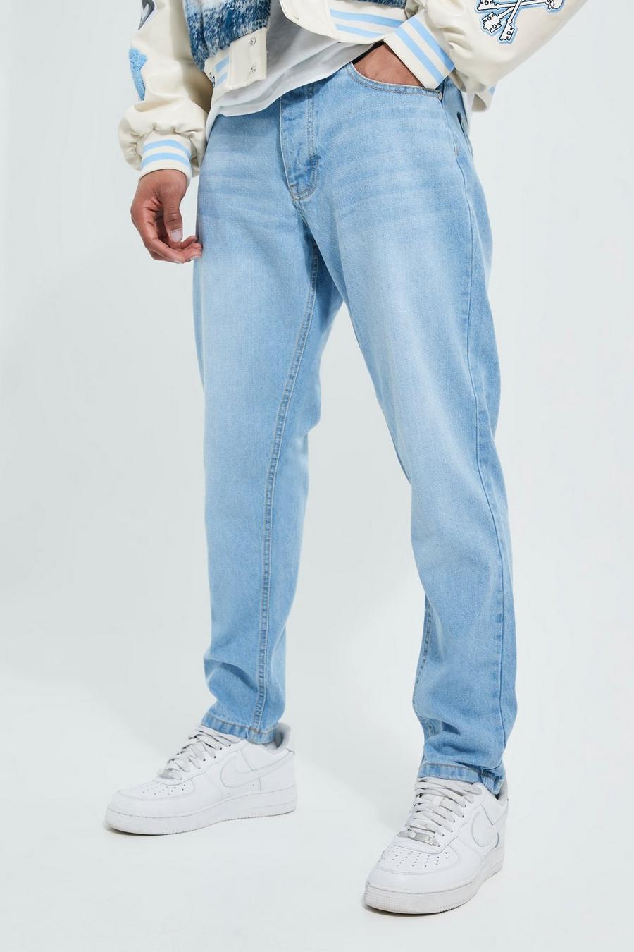 Light blue Toelopende Onbewerkte Jeans image number 1