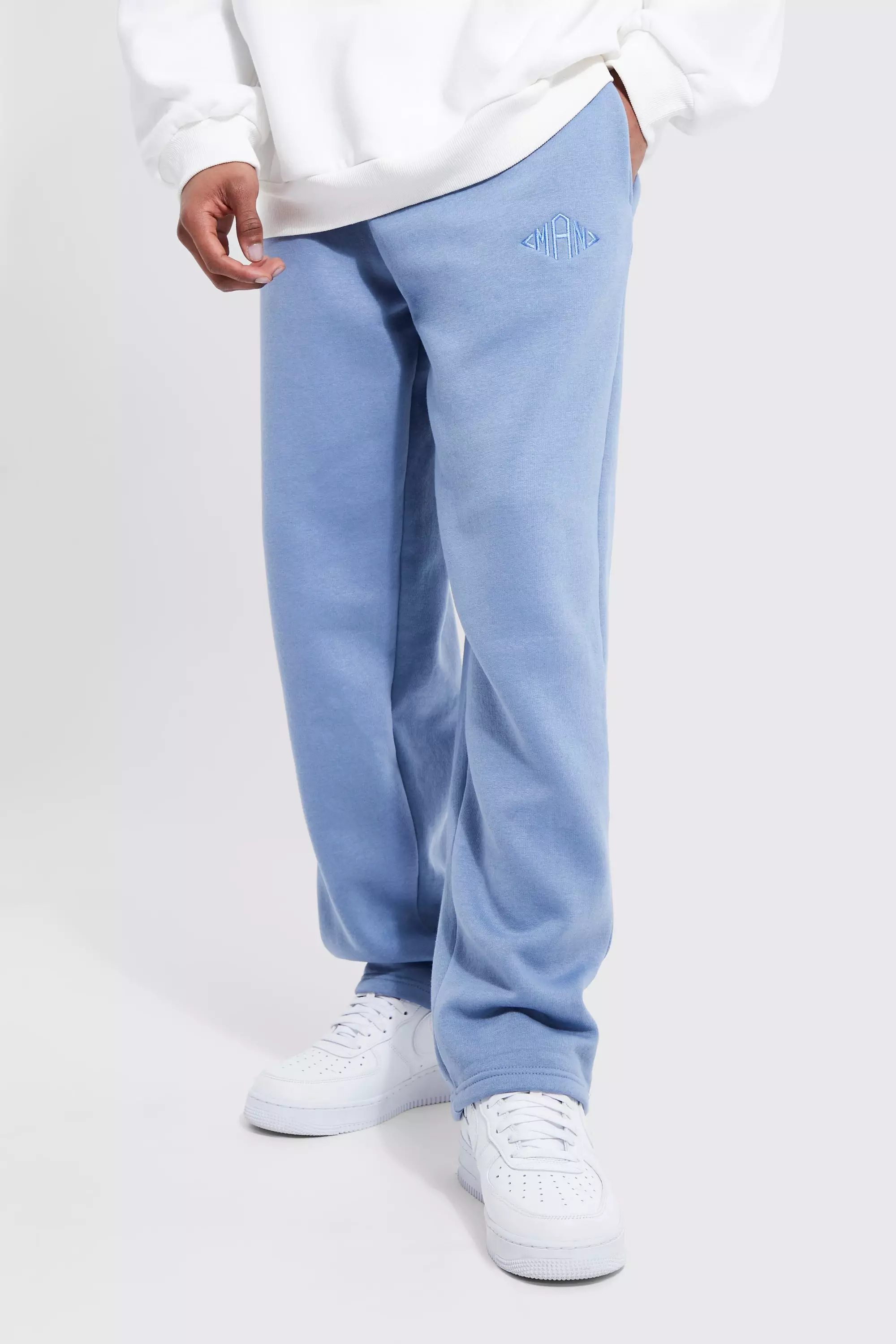 Roots sweatpants online outfit