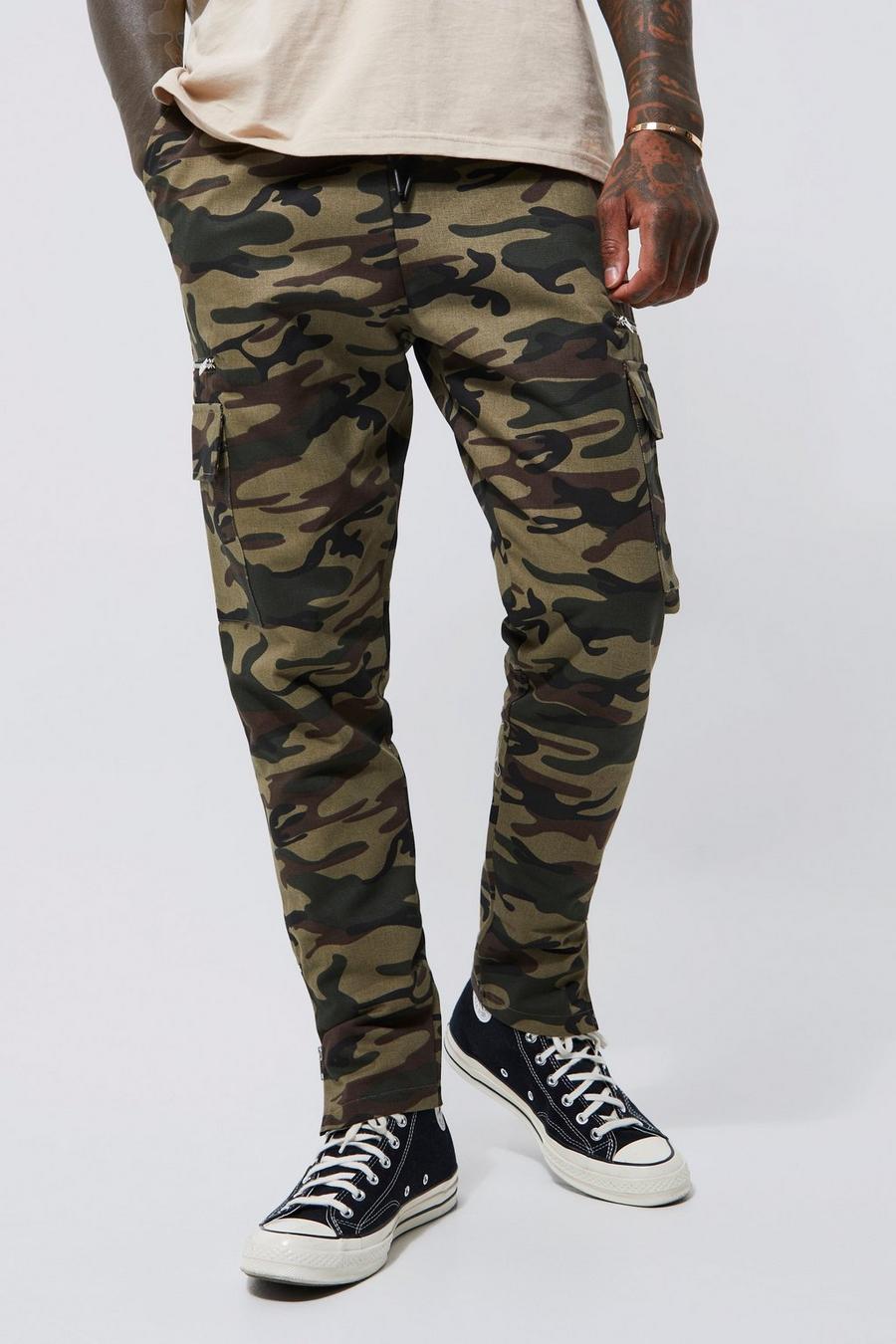 Slim-Fit Camouflage Cargohose mit elastischem Bund, Khaki