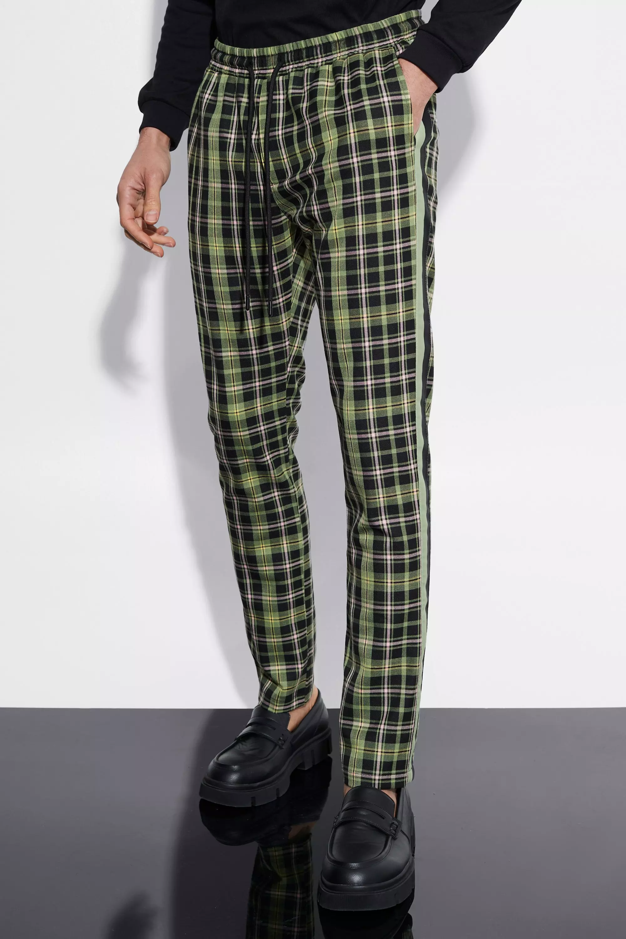 Green check best sale trousers mens