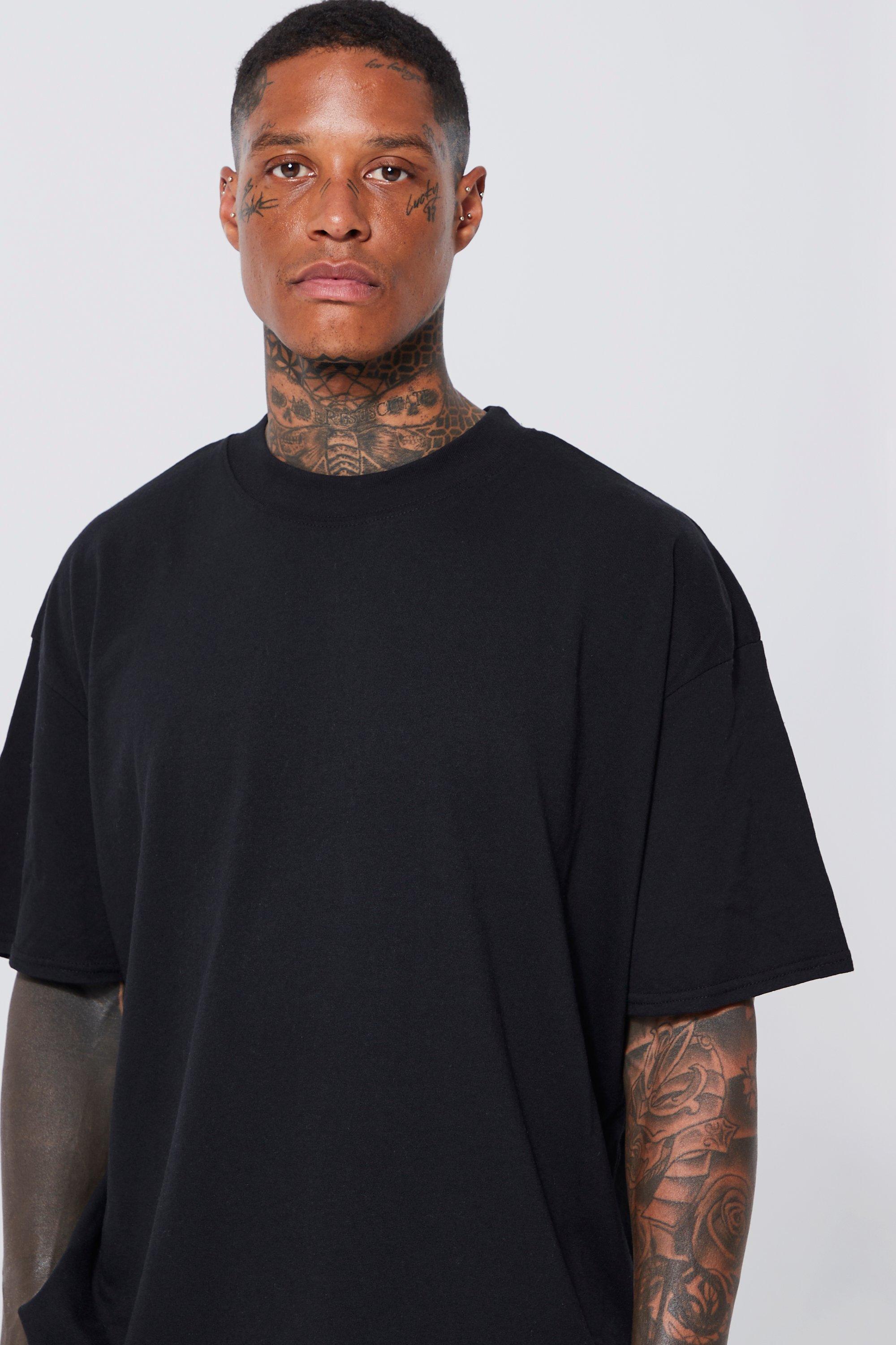 SOLID BLACK OVERSIZED TEE