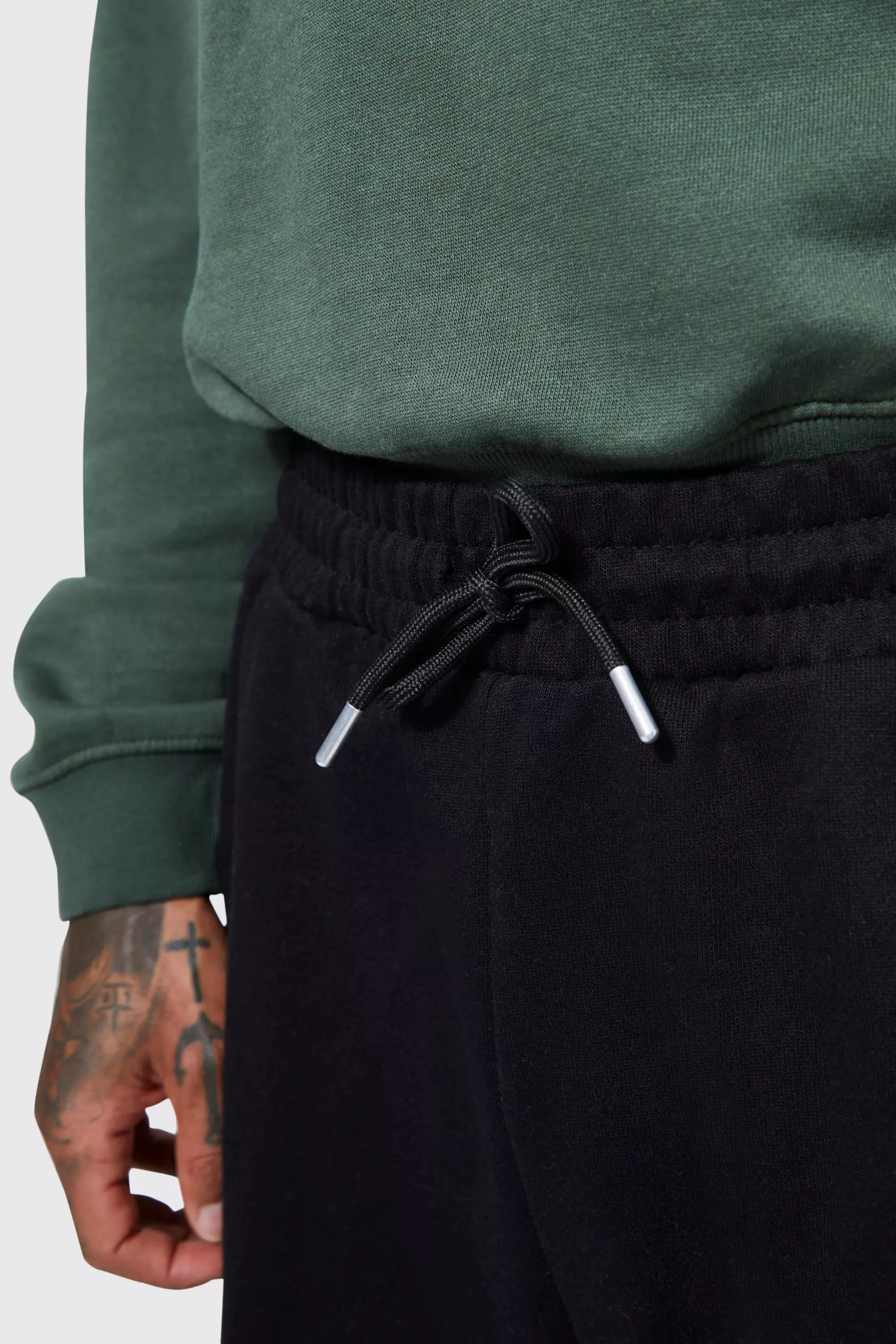 Black loopback best sale cargo joggers