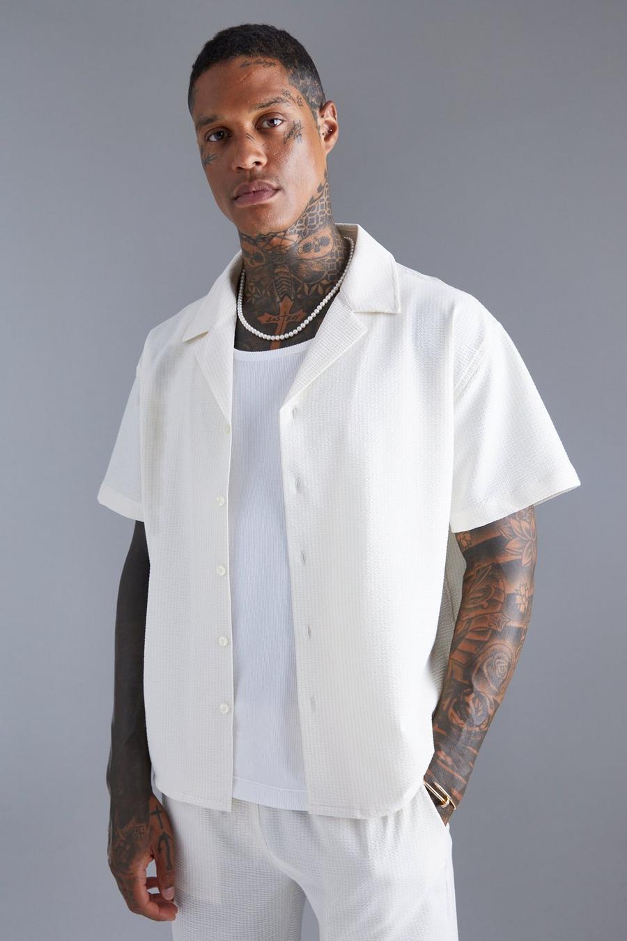 Short Sleeve Revere Boxy Crinkle Shirt, Ecru blanco