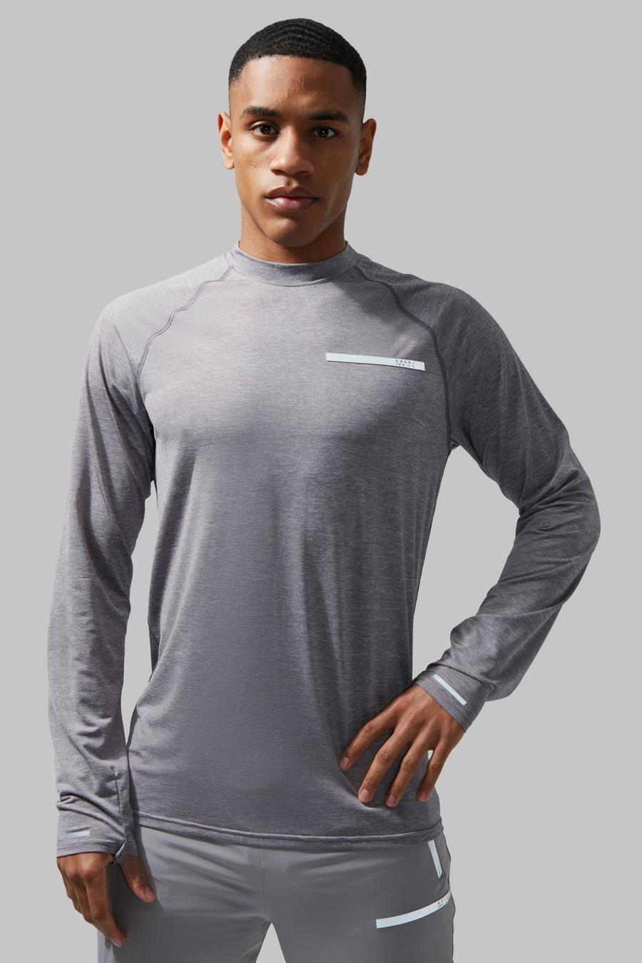 Top a maniche lunghe Man Active leggero in mélange, Grey image number 1