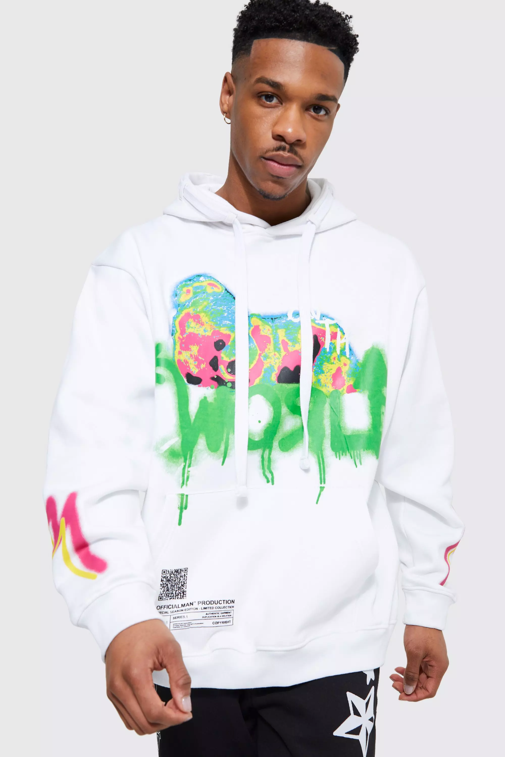 Oversized Belt Detail Trippy Graphic Hoodie