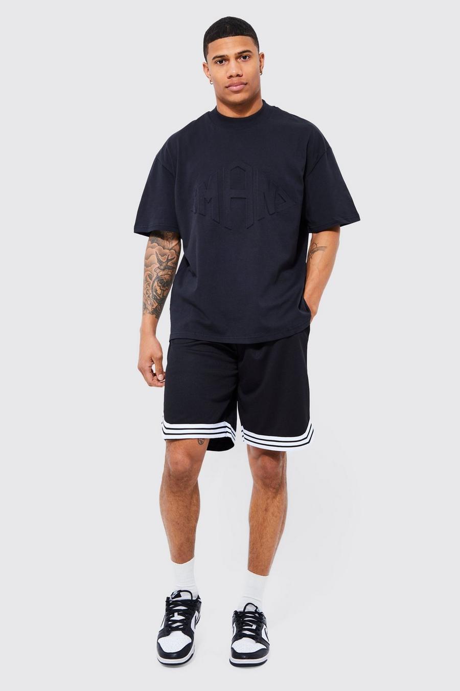 Black Oversized Man Embossed T-shirt Modell And Mesh Short Set image number 1
