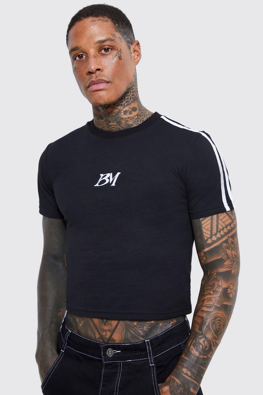 Black Cropped Muscle Fit Embroidered T-shirt image number 1