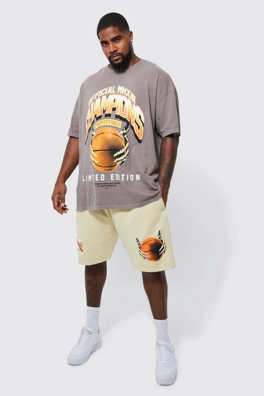 Plus T-Shirt und Shorts mit Basketball-Print, Chocolate image number 1