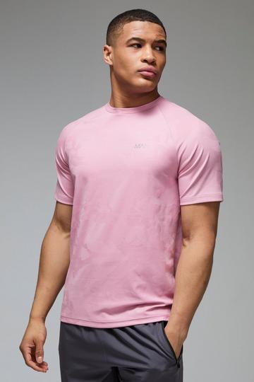 Man Active Camo Raglan Performance T-shirt pink