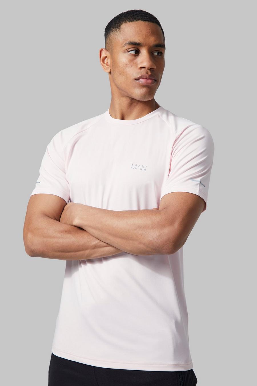 Pastel pink Man Active Gym Raglan Performance T-shirt  image number 1