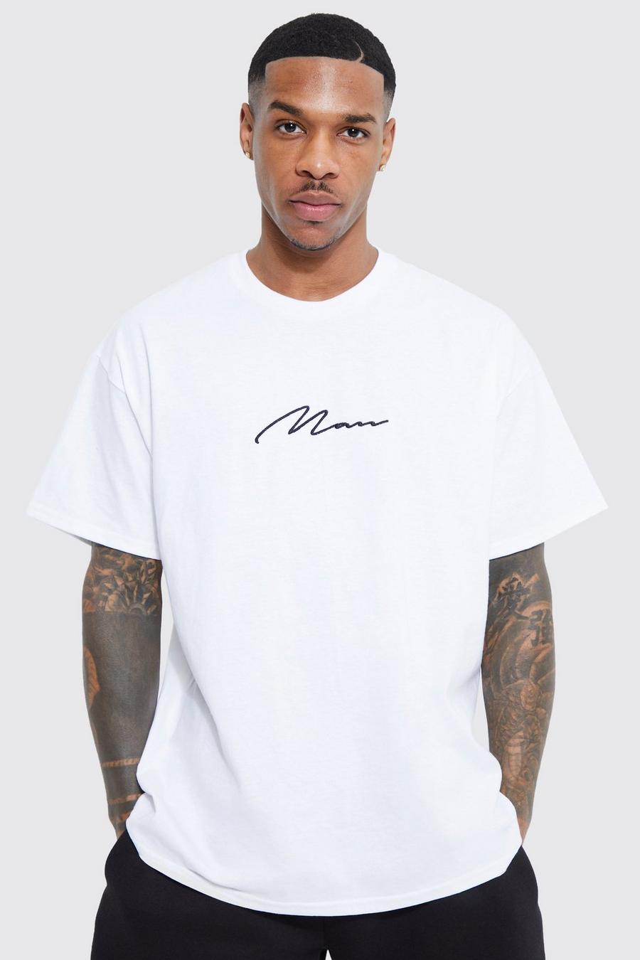 White vit Man Signature Oversized Crew Neck T-shirt image number 1