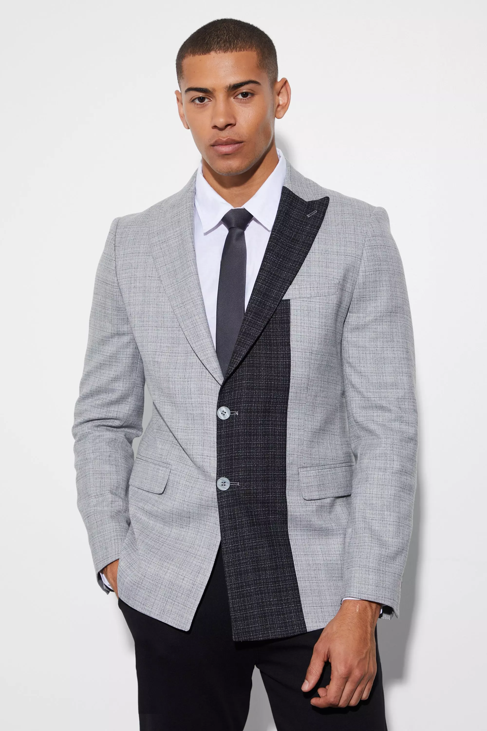 Black Slim Single Breasted Contrast Lapel Blazer صورة بديلة