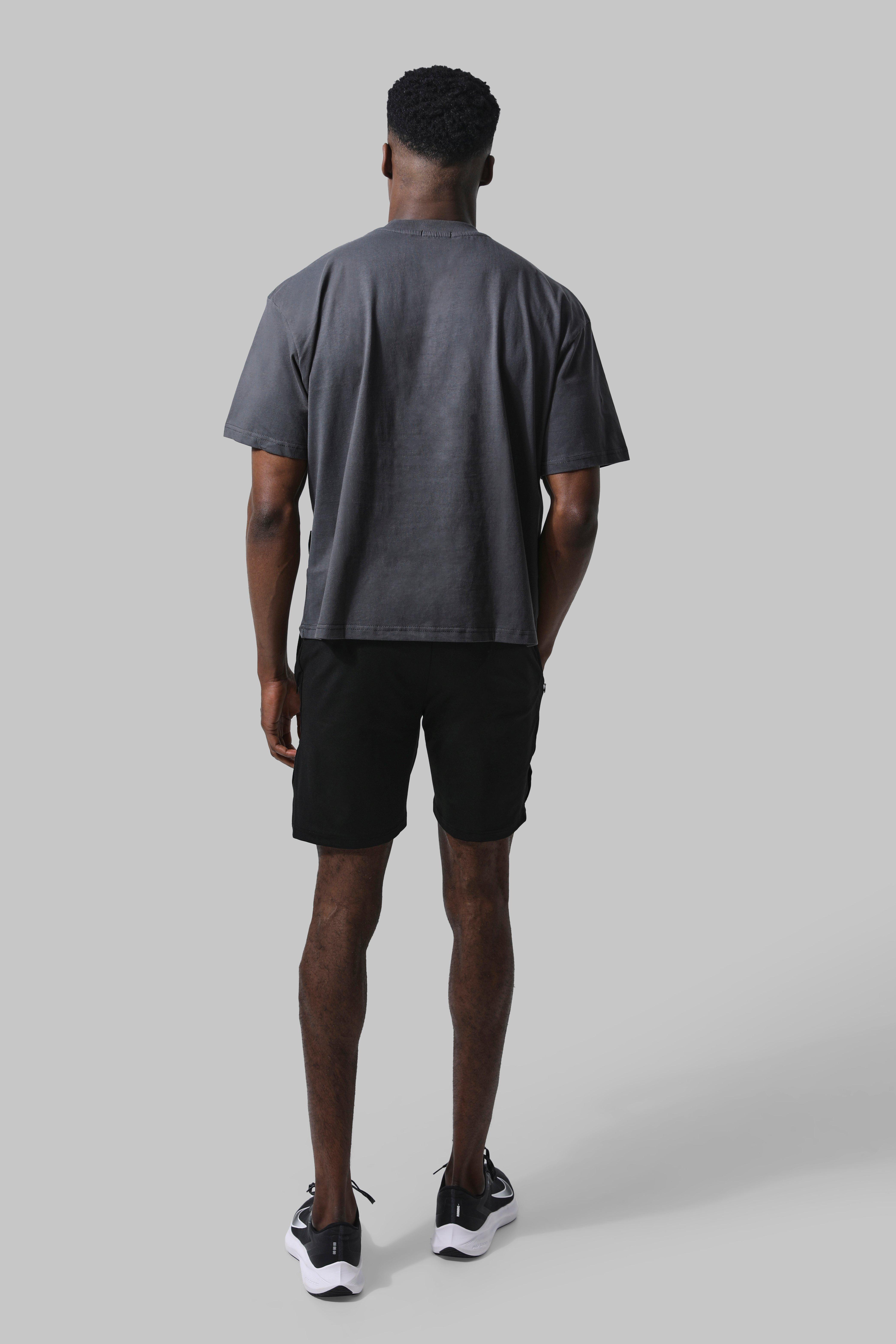 Man Active Mesh Panel Performance T-shirt | boohoo